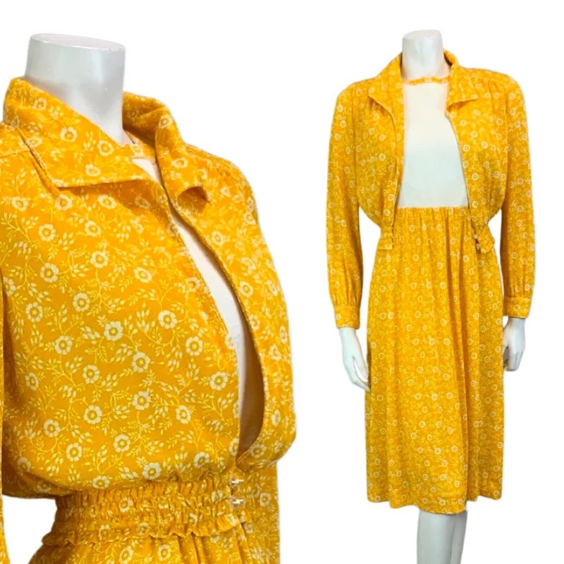 VTG MUSTARD YELLOW WHITE FLORAL PRINT TWO PIECE JACKET DRESS 60s 70s 10 Notch Collar Peter Pan Collar Cowl Neck VTG MUSTARD YELLOW WHITE FLORAL PRINT TWO PIECE JACKET DRESS 60s 70s 10 Notch Collar Peter Pan Collar Cowl Neck