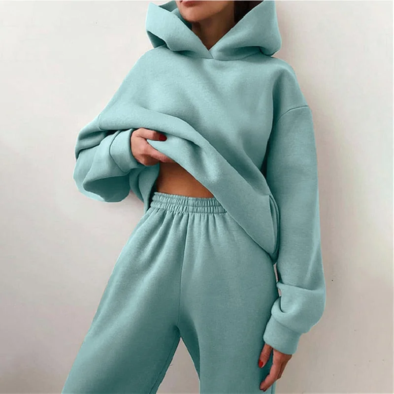 GREEN BLUE