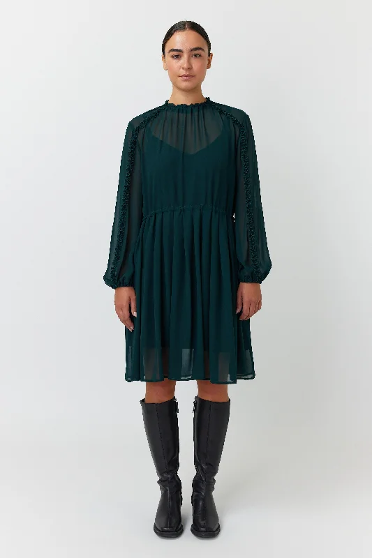 Billowy dress