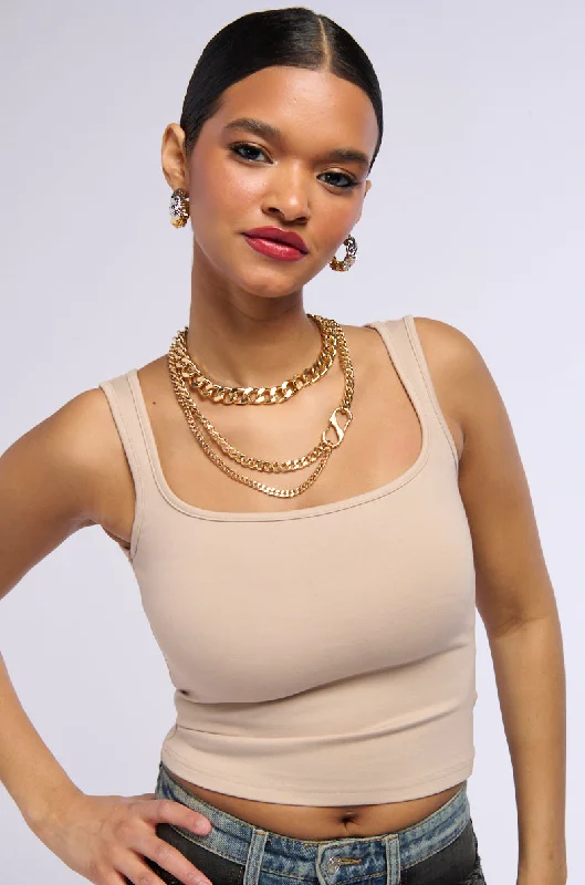 COOL AND CASUAL SLEEVELESS TANK TOP chic tank top