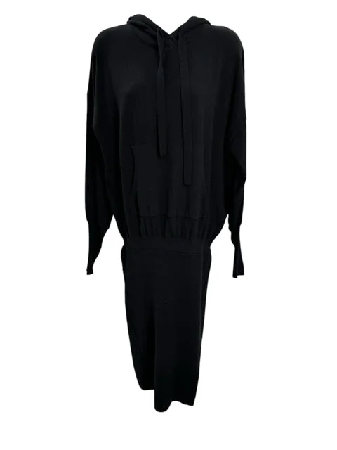 Evereve Size M Black Dress