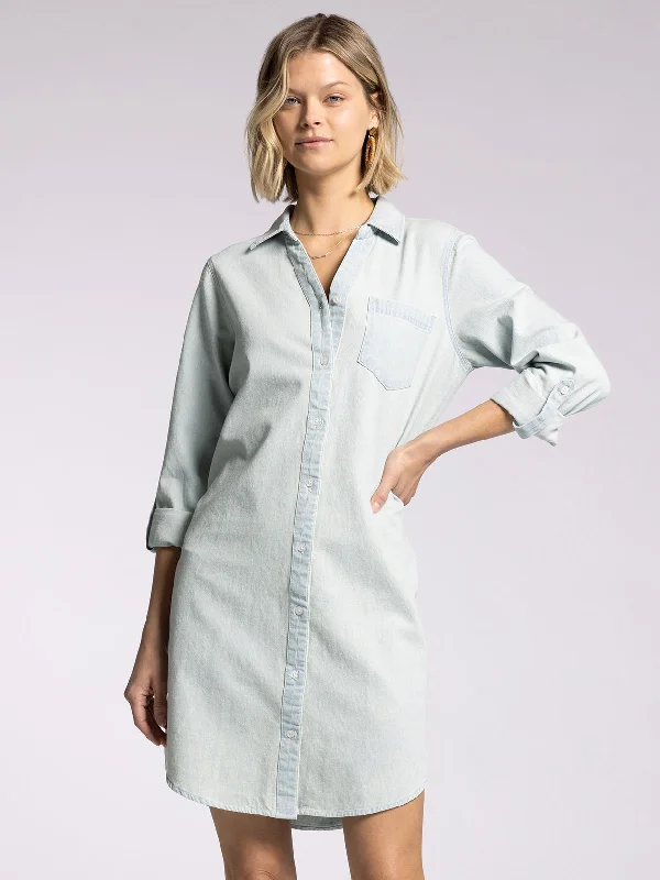 Light Denim Wash