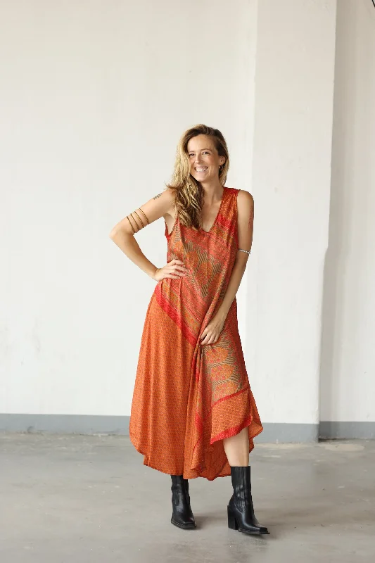 GURU Mama Dress (sari)
