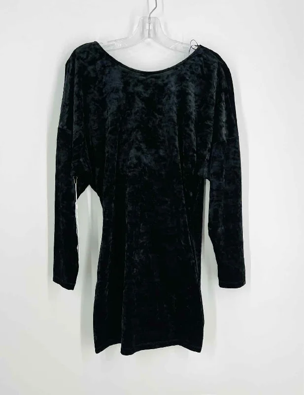 Size L Black Crushed Velvet NEW Dresses Dress